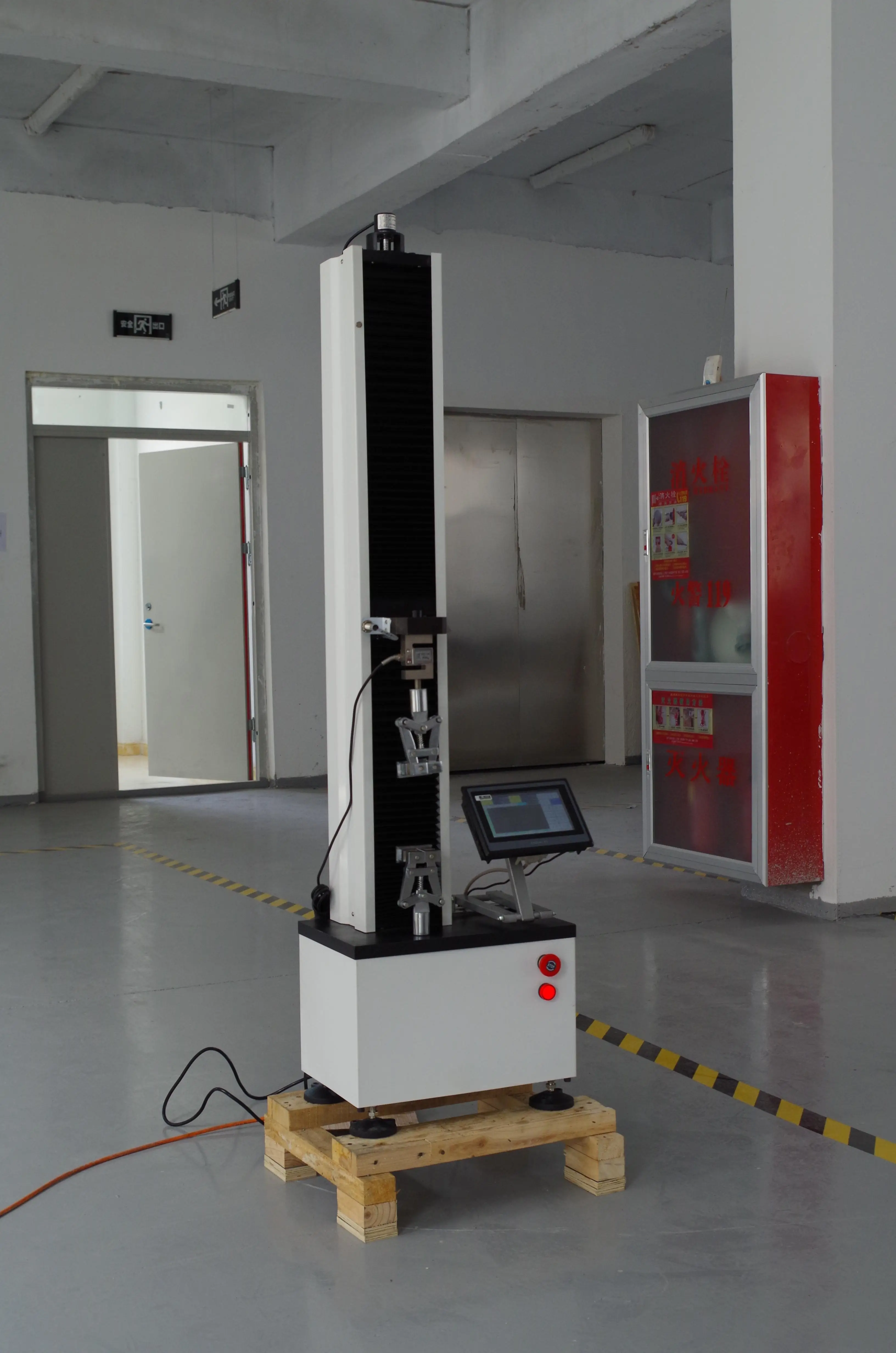 廠家推薦：濟(jì)南恒旭試驗機(jī)技術(shù)有限公司，電子萬能試驗機(jī)/微機(jī)控制萬能材料試驗機(jī)/電液伺服萬能材料試驗機(jī)專業(yè)供應(yīng)商